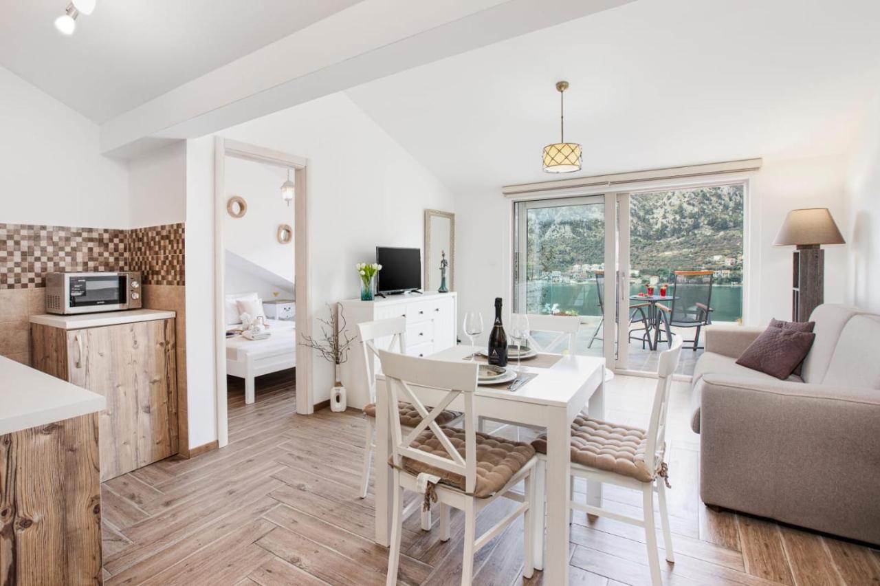 De Lux Apartments Sirena Kotor Ngoại thất bức ảnh