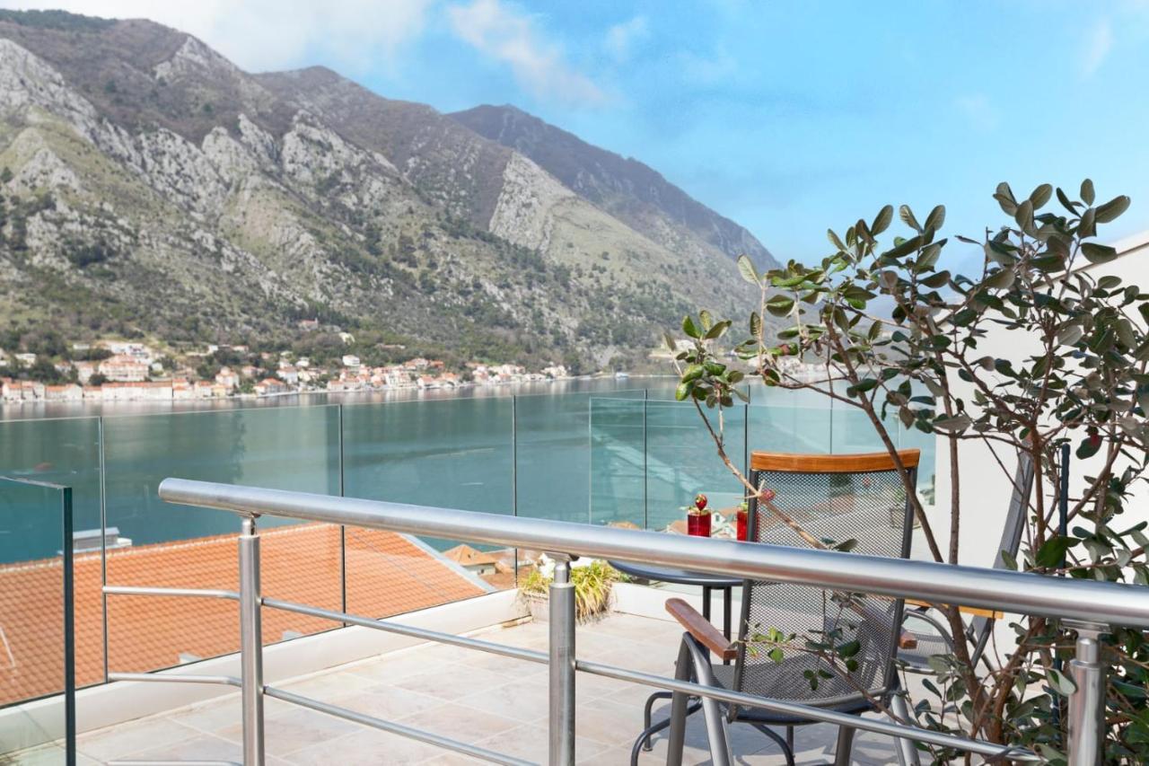 De Lux Apartments Sirena Kotor Ngoại thất bức ảnh