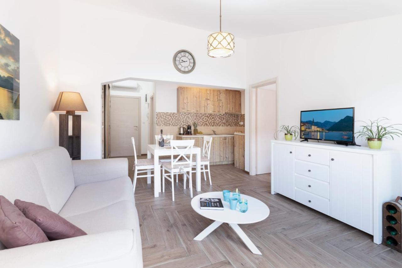 De Lux Apartments Sirena Kotor Ngoại thất bức ảnh
