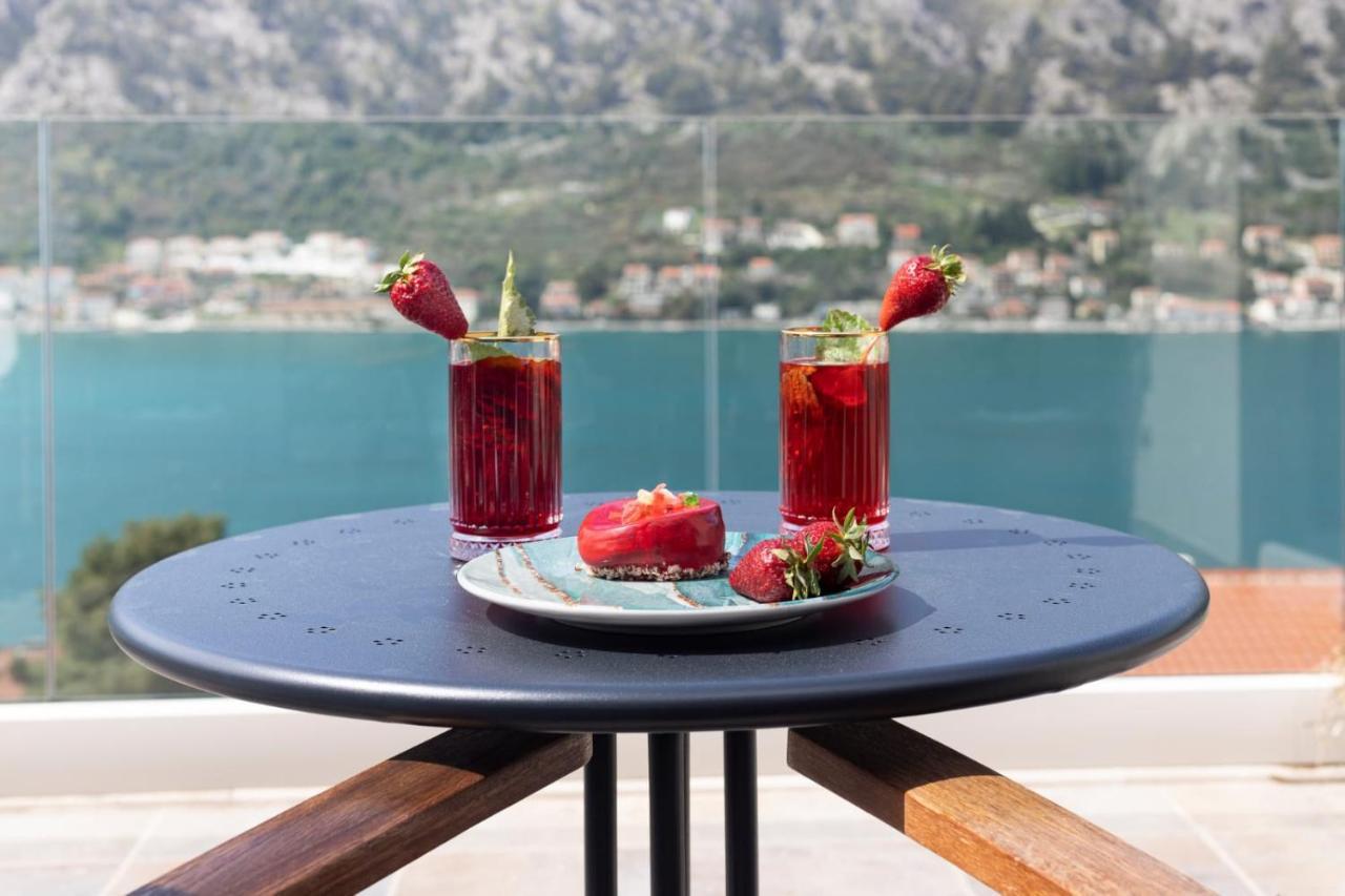 De Lux Apartments Sirena Kotor Ngoại thất bức ảnh